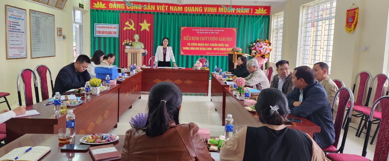 Kiểm tra công nhận kiểm định chất lượng giáo dục và trường đạt chuẩn Quốc gia tại trường Mầm Non xã Quảng Chính.